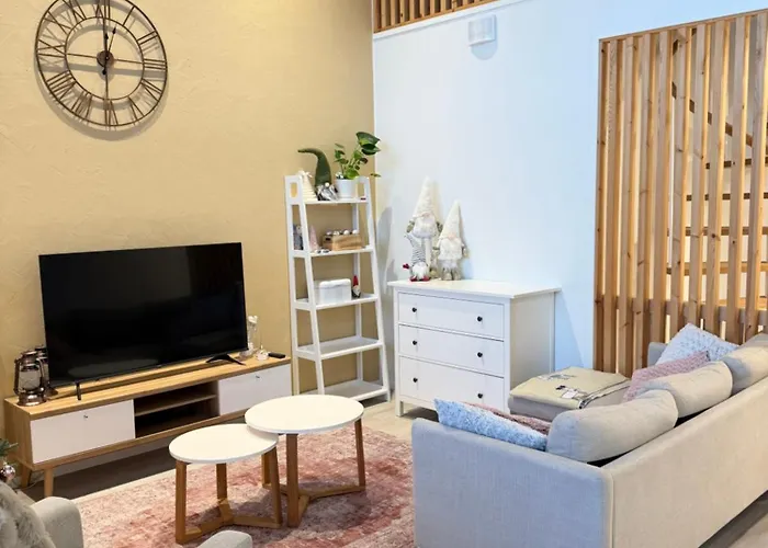 Nordic Wooden House 4 Apartament *